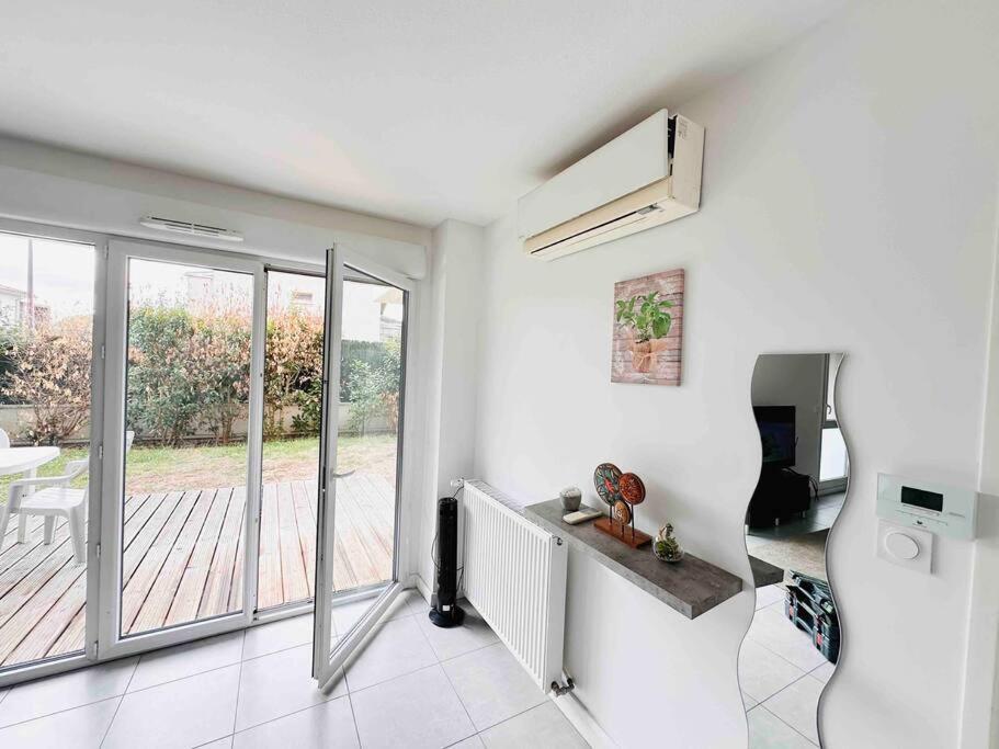 Apartment La Roseraie Toulousaine Avec Parking Prive *